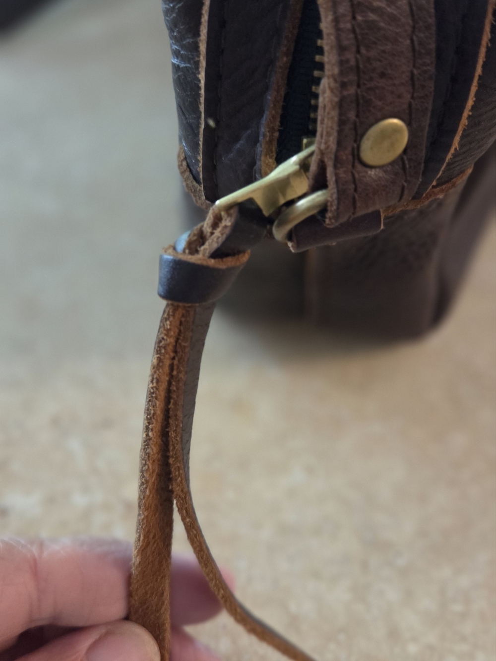 Portland Leather Goods Camera Bag Style Crossbody In Cold Brew - Picture 6 of 16